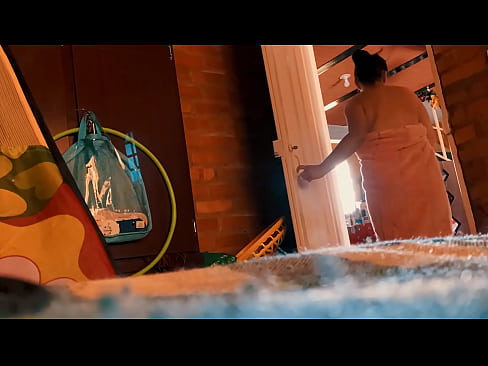 ❤️ Min farbror följer mig in i duschen och knullar mig medan jag duschar. ️ Fuckvideo at sv.bsglass.ru ❌❤