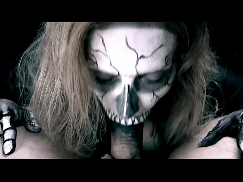 ❤️ Demonflicka suger kuk med sin svarta mun och sväljer sperma. ️ Fuckvideo at sv.bsglass.ru ❌❤